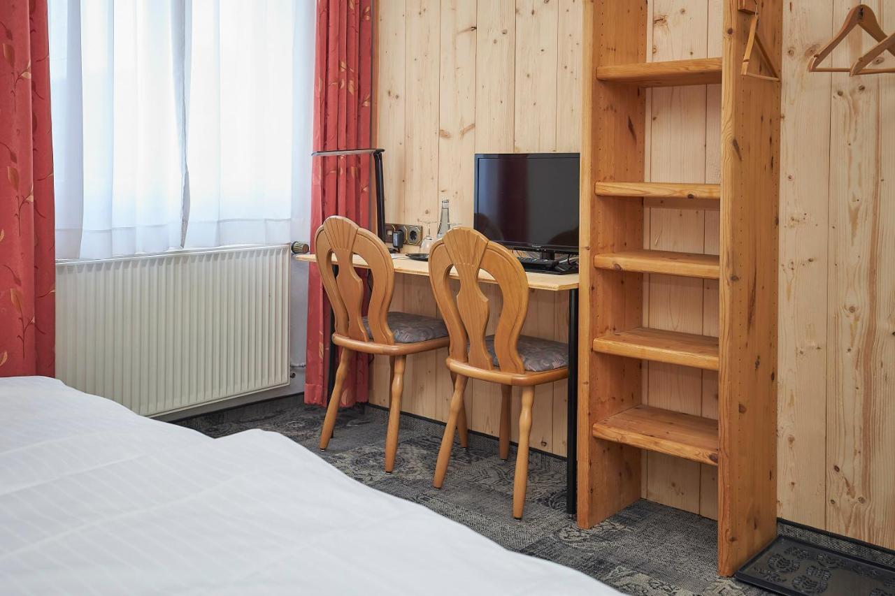 Hotel Bergischer Hof Windeck Екстер'єр фото