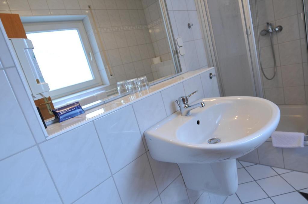Hotel Bergischer Hof Windeck Номер фото